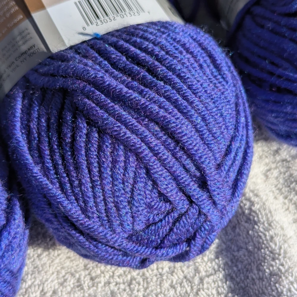 Lion Brand Woolspun Yarn in Orchid ,Purple Blue Blend, 4 New Vintage Skiens - Picture 9 of 10